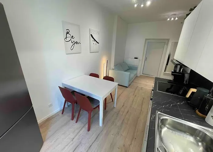 Brunhilde - Messe - 59 M² Daire *