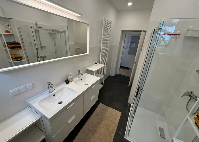 Daire Brunhilde - Messe - 59 M²